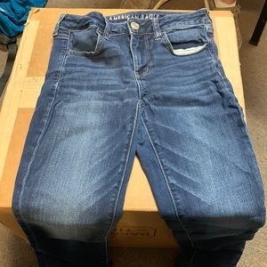 American eagle blue jeans